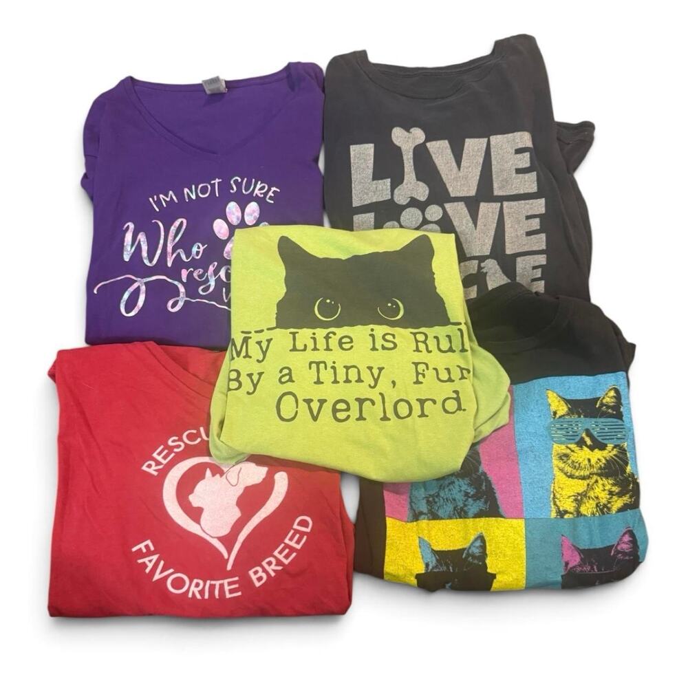 Women’s 2XL Cat Lover Graphic T-Shirt Bundle Lot of 5
